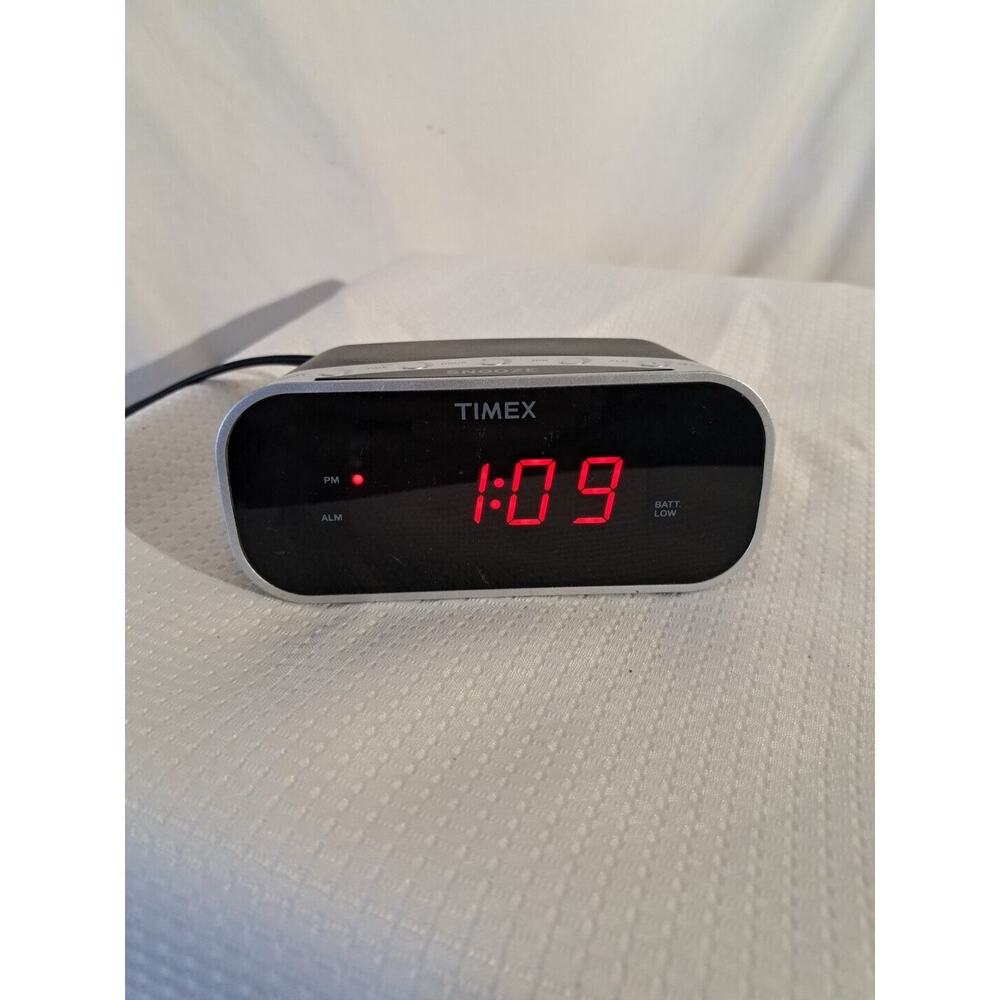 Timex T121 Alarm Clock With 0.7 Red Display Black and Silver Battery Backup